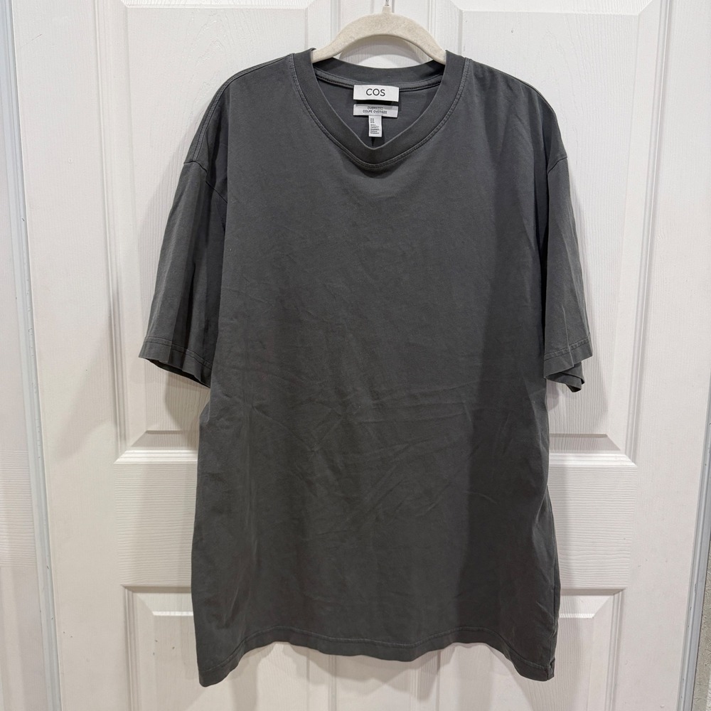 COS Mens Oversized V-Neck T-Shirt Charcoal Grey Cotton Short Sleeve Size M